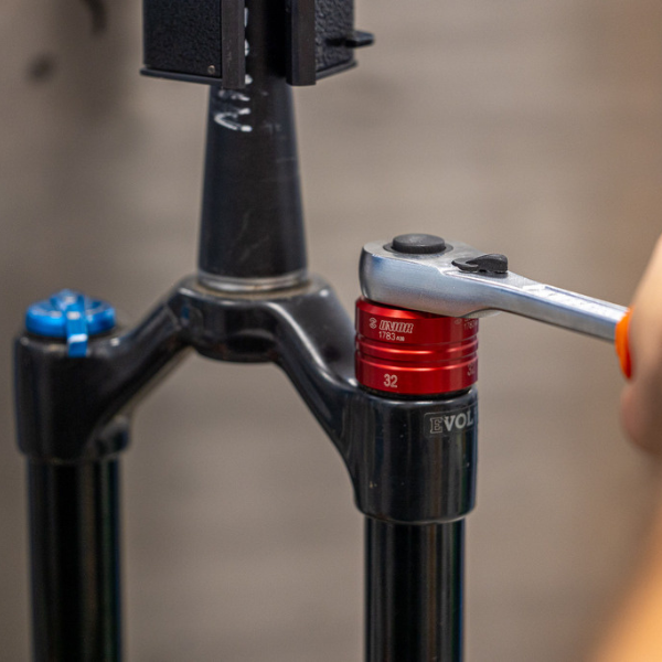 Unior Suspension Top Cap Socket Alloy