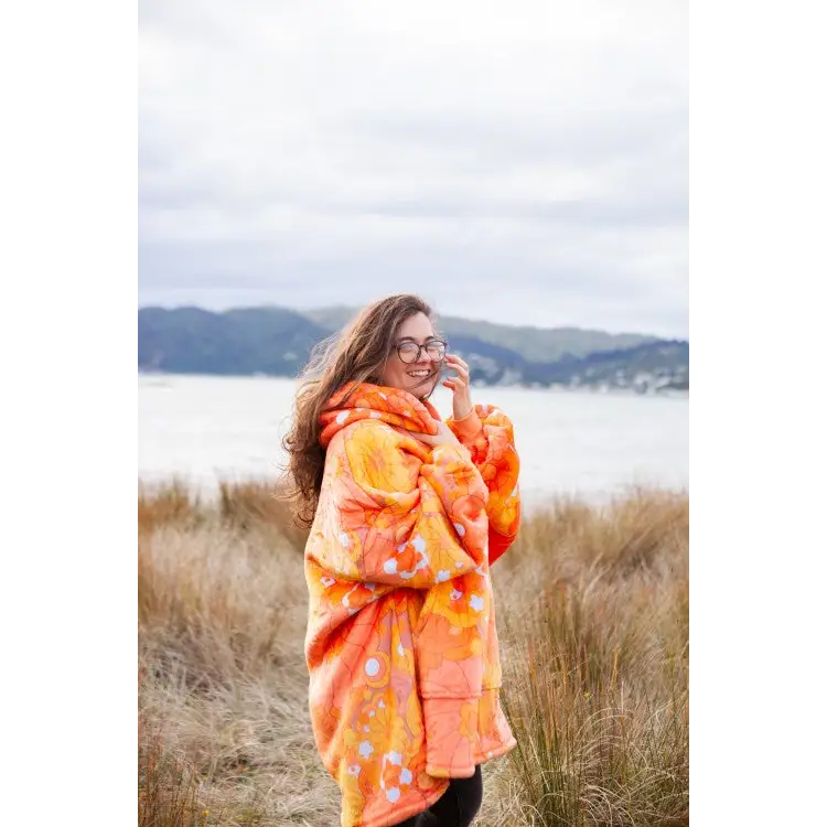 Mega Hoodie Flower Power Moana Rd