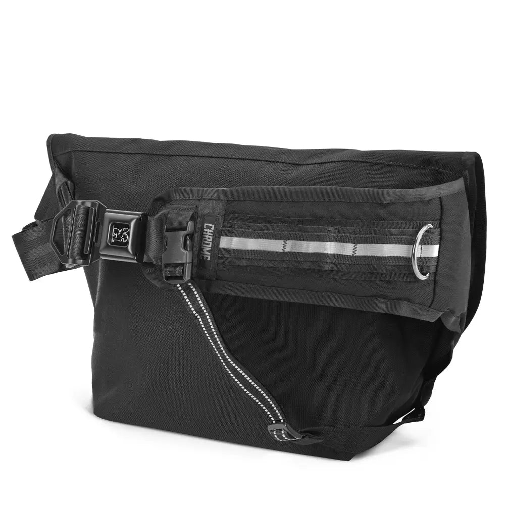 Mini Metro Black. A small-scale version of our original, iconic messenger bag. Water-resistant and durable, the Mini Metro 20.5L Messenger is ready to carry your gear comfortably through your day.