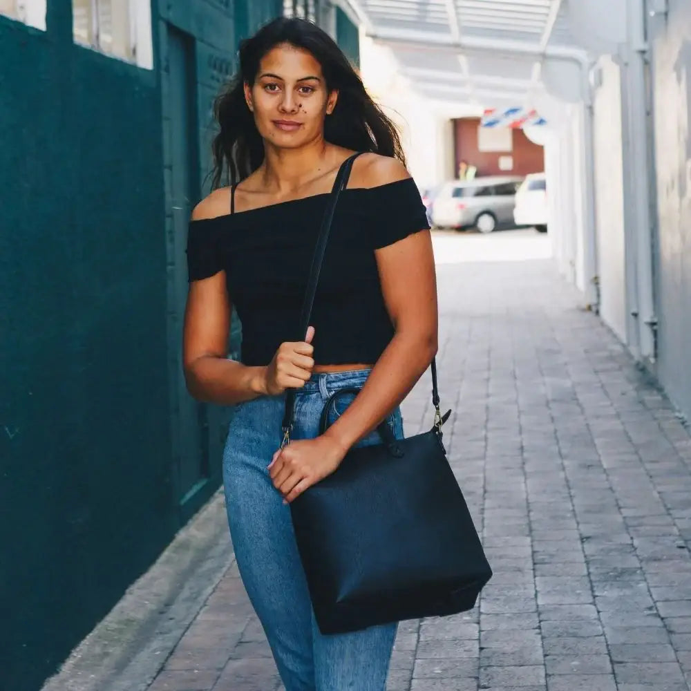 Moana Road Woburn Black Bag