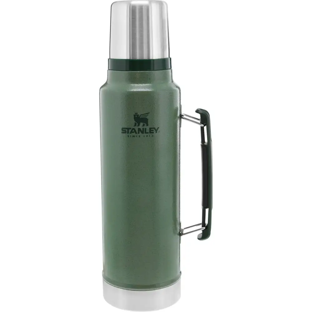 Stanley Classic Bottle 1 L. Leakproof. Sweatproof. Drop-proof. Adventure-proof. The rugged construction and vacuum insulation on this bottle means that it can handle anything—all while keeping your hot drinks hot and cold drinks cold for a full day.