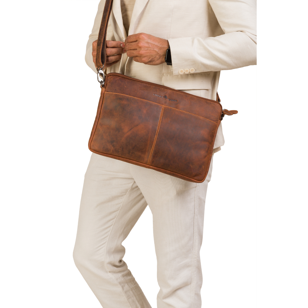 Greenwood Leather AU - Leather Laptop Sleeve - MacBook Pro/Air 13 / 15 / 16 inch sleeve with Strap - Montreal Sandal - 13" - 14"